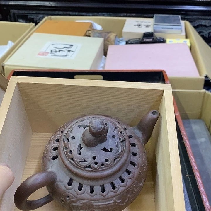 戊***年玲珑堂精品百货商行