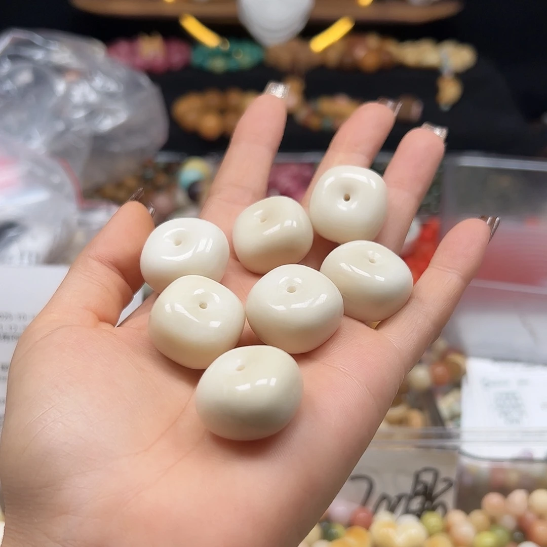 手串菩提根/象牙果瑕疵23左右白藏咯10颗有裂