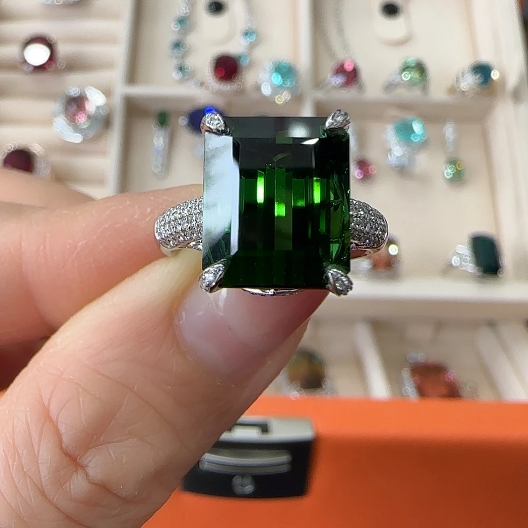 碧玺戒指18K金镶嵌8.5ct