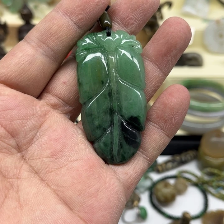 翡翠未镶嵌颈饰天然翡翠吊坠吊坠吊挂