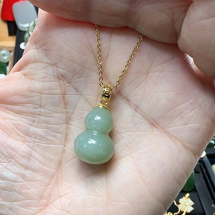 颈饰银S925镶嵌和田玉