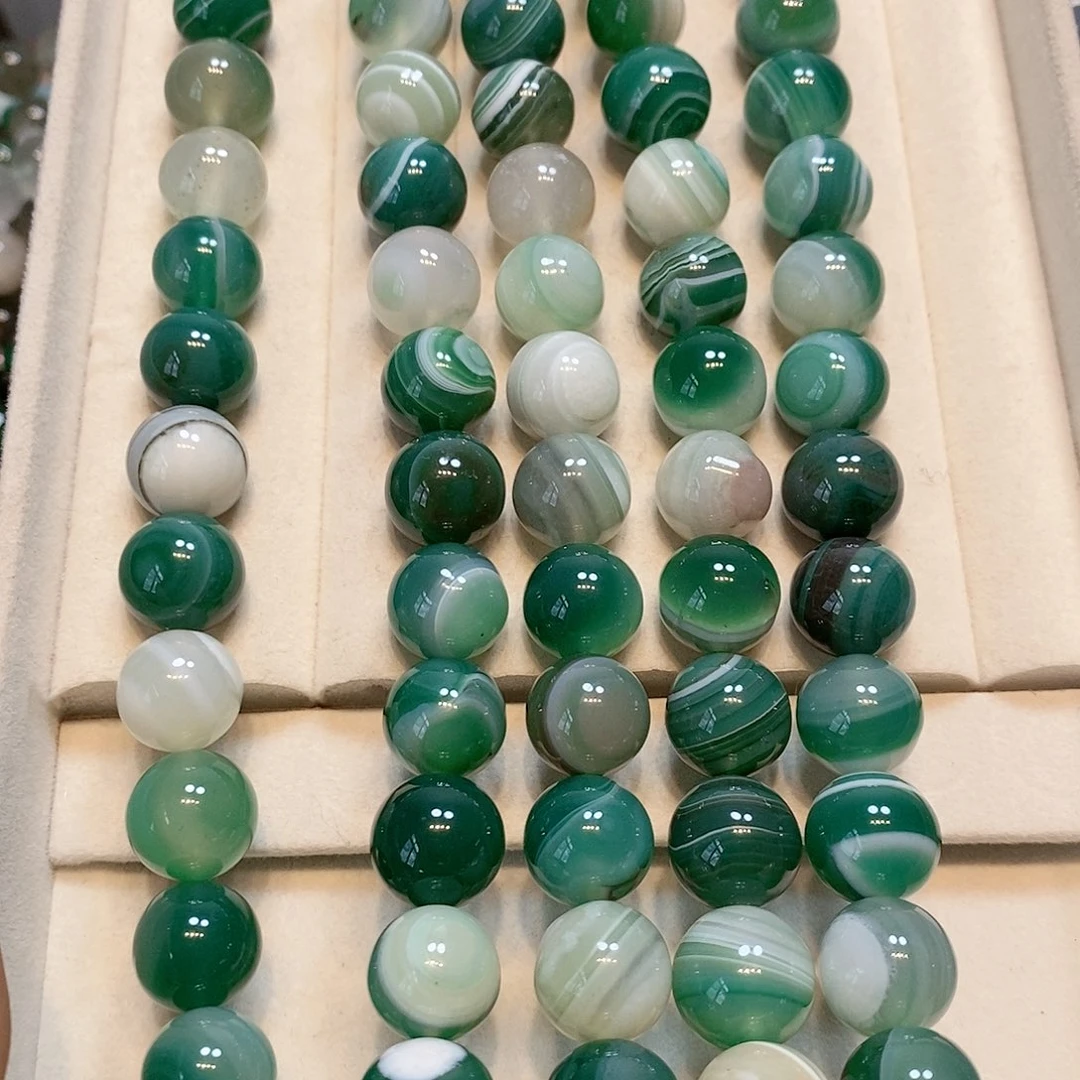 散珠玛瑙/玉髓14线条绿玛瑙一条