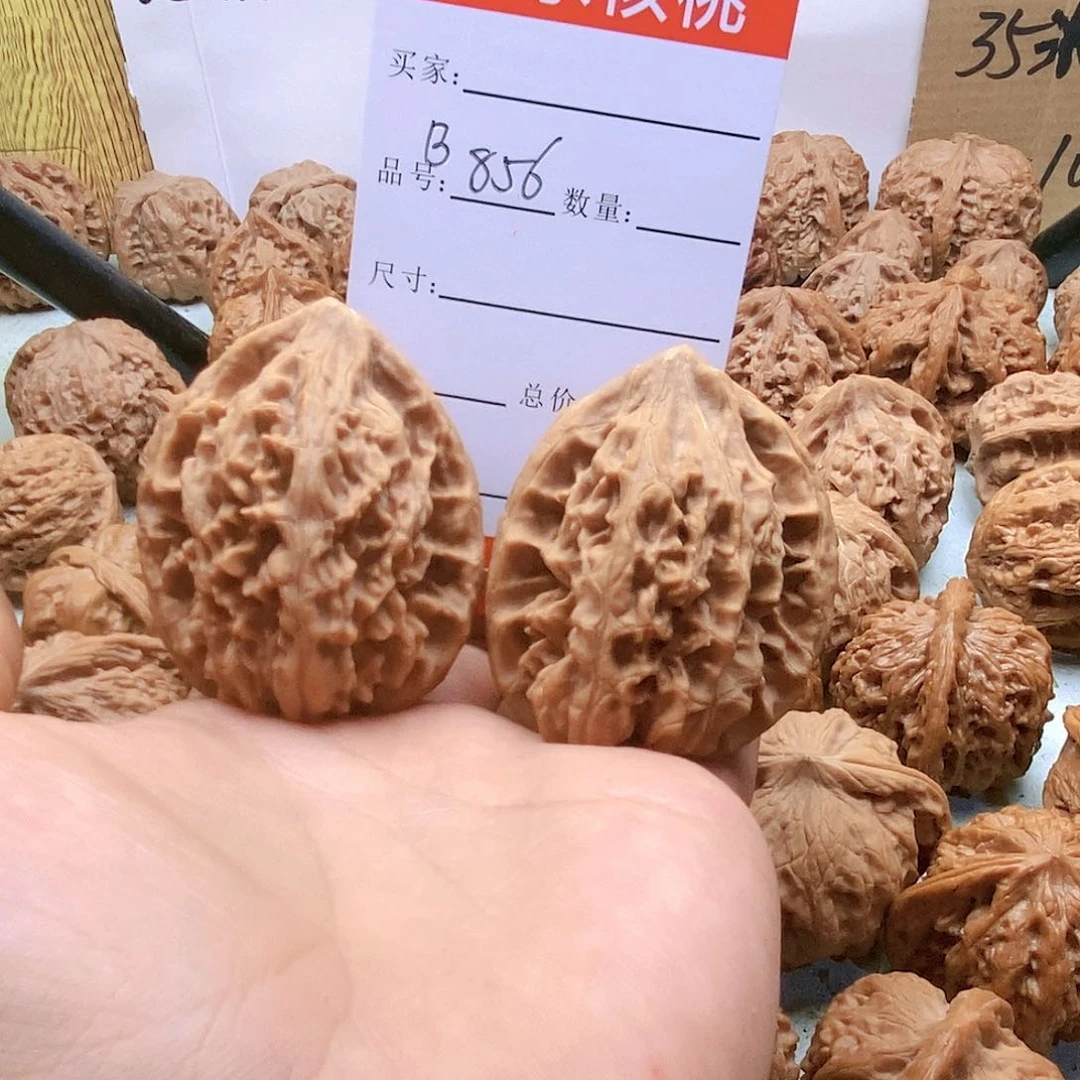 把件桃核856号鸡心43尺