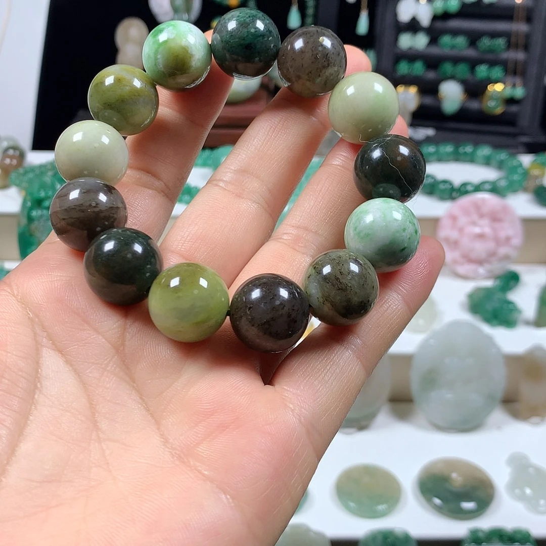 未镶嵌独山玉颈饰