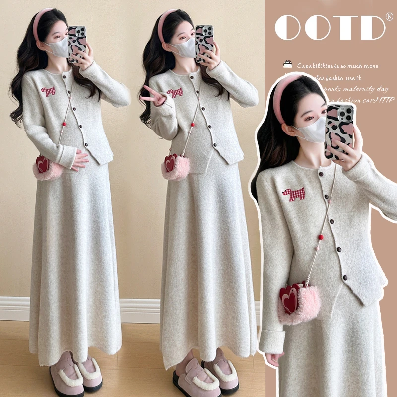 2025网红同款小狗时尚孕妇毛衣+半裙托腹可调节套装