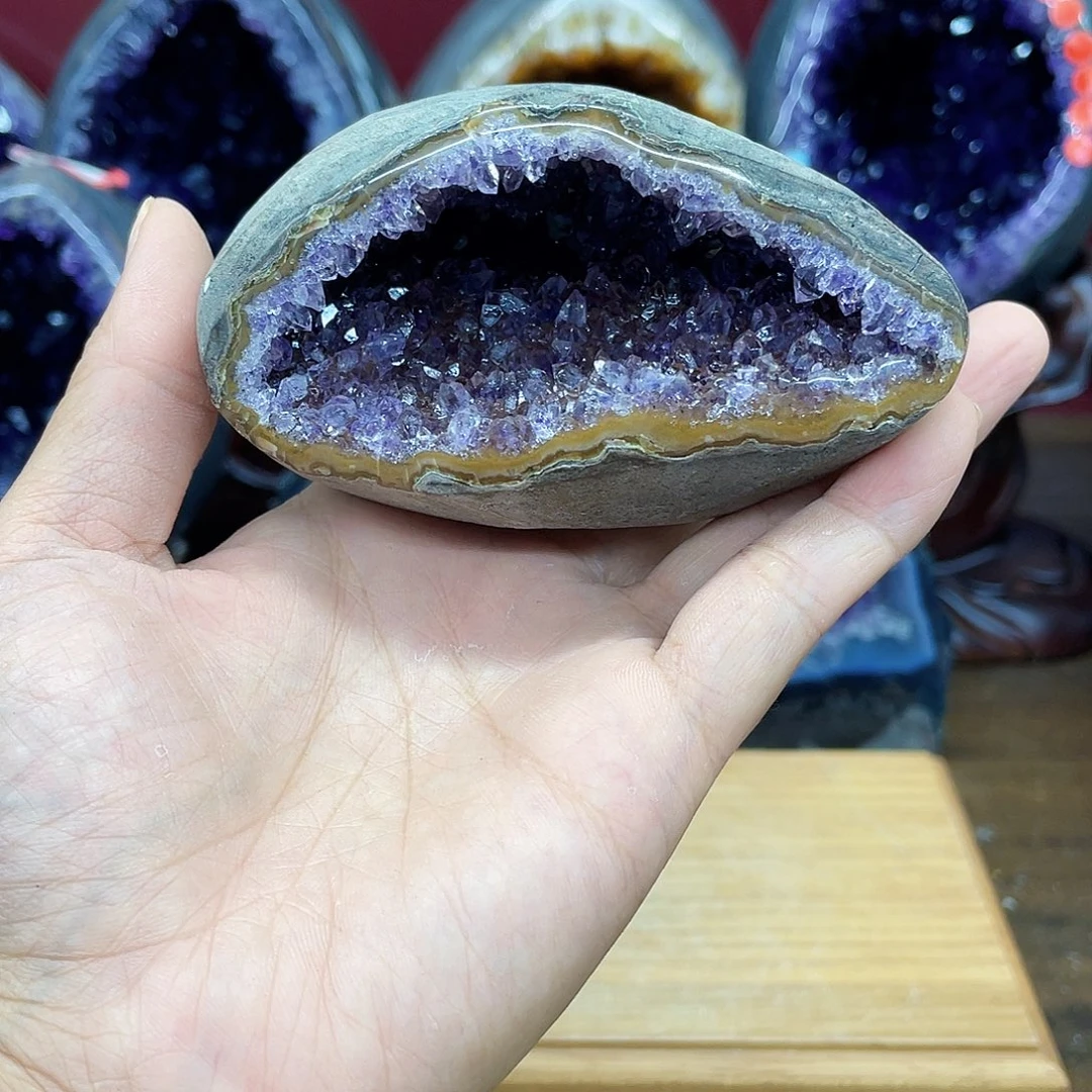 未镶嵌大型摆件（非配饰）紫晶