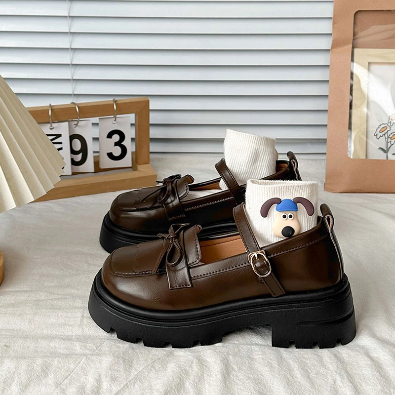 棕色复古英伦风厚底小皮鞋女2025春季新款日系jk配裙子玛丽珍单鞋