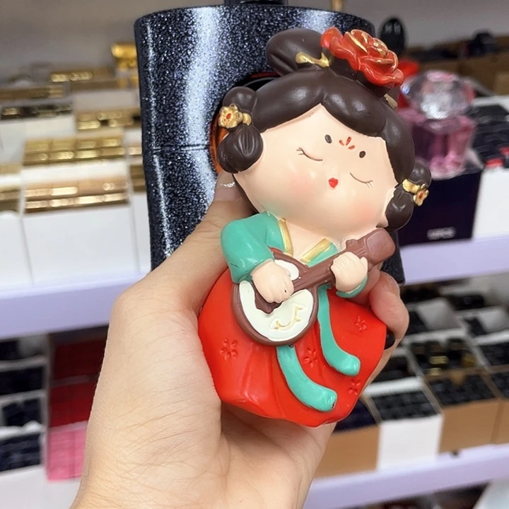 瓷片杨树林黑鸦片陶瓷娃娃