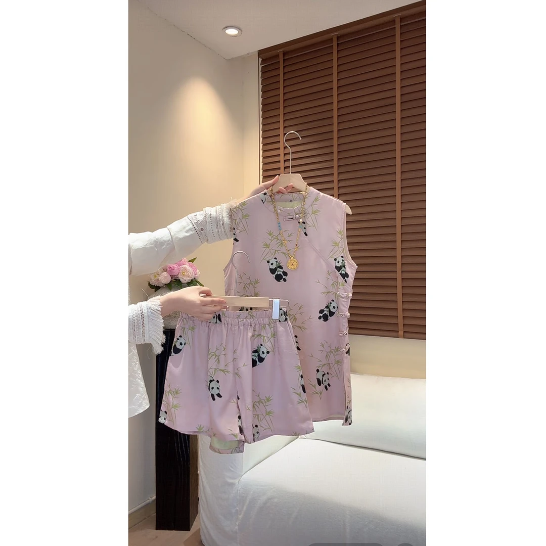 “芝士熊猫”新中式高级熊猫印花无袖马甲女百搭背心短裤套装