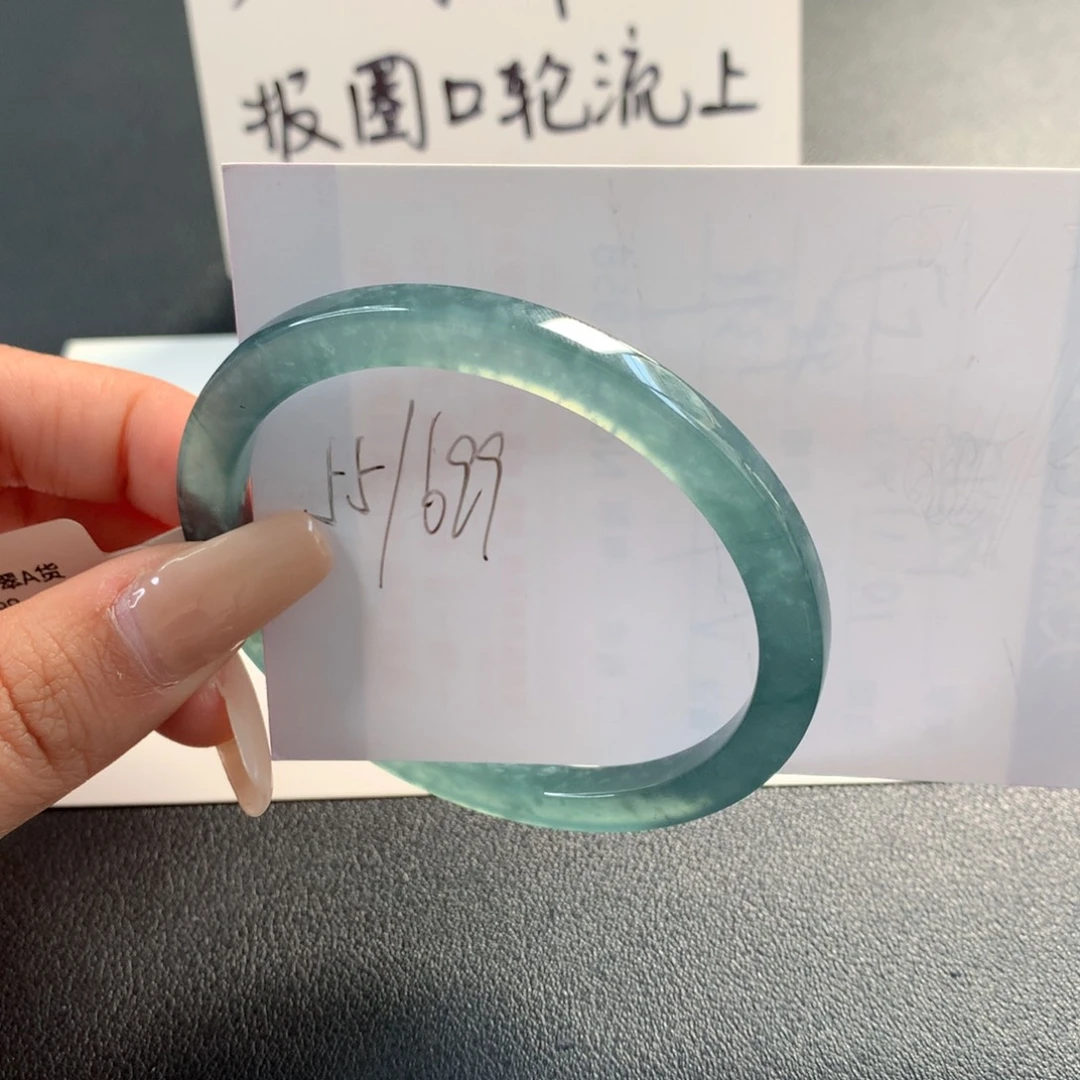 翡翠未镶嵌手镯天然翡翠