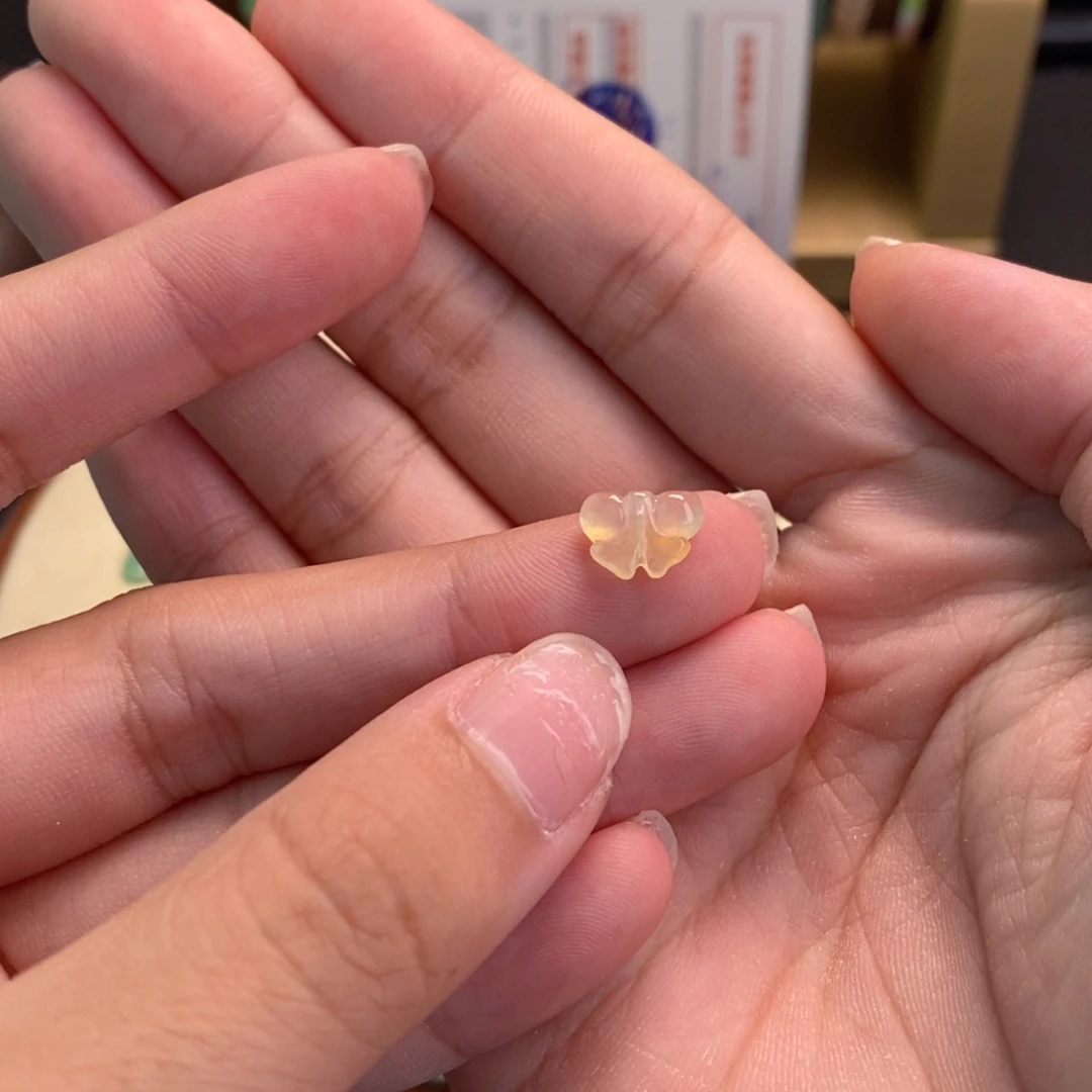 一***愉翡翠未镶嵌颈饰13544