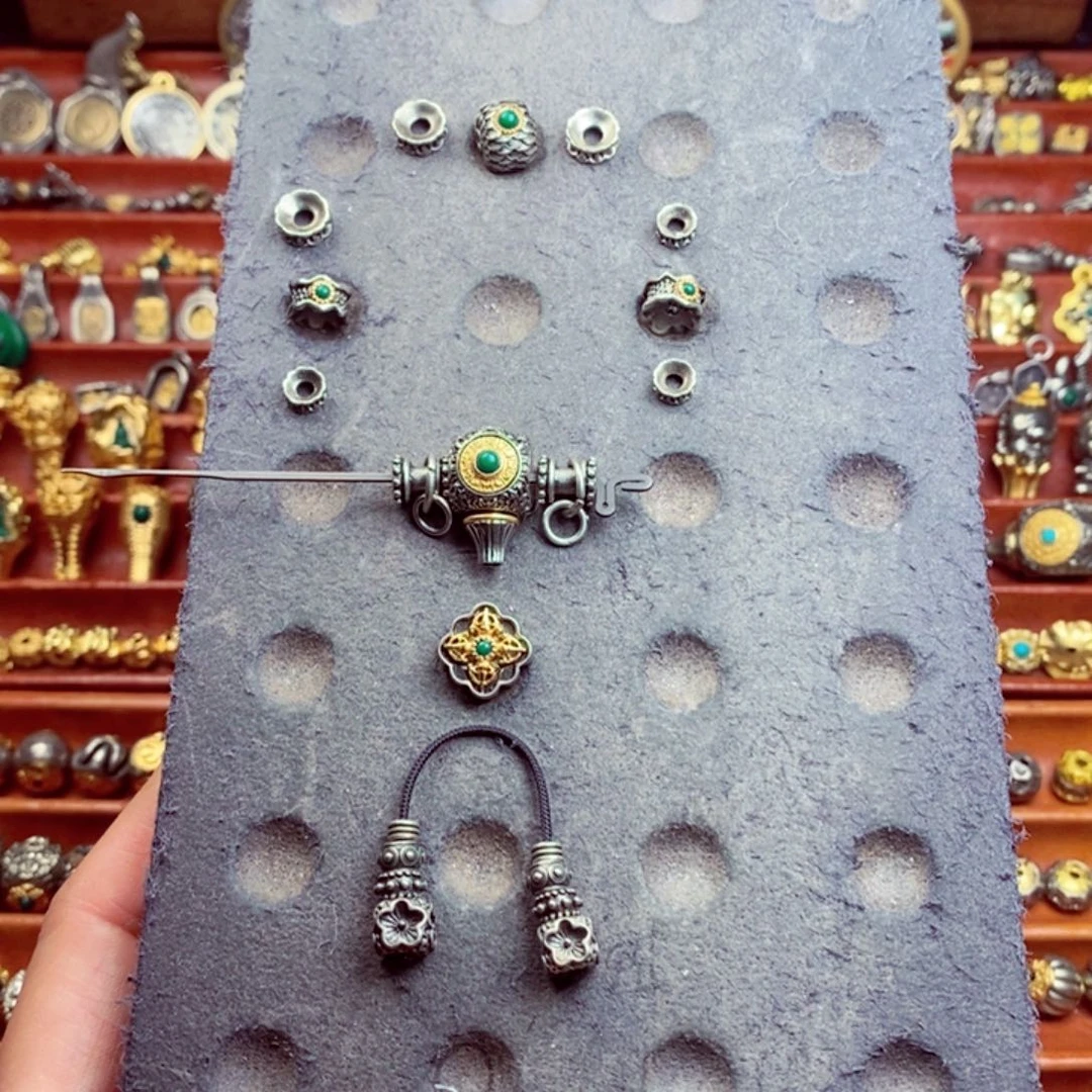 S***e吊坠柏香籽/百香籽