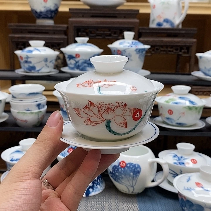 手绘雨后荷花盖碗微瑕福利款