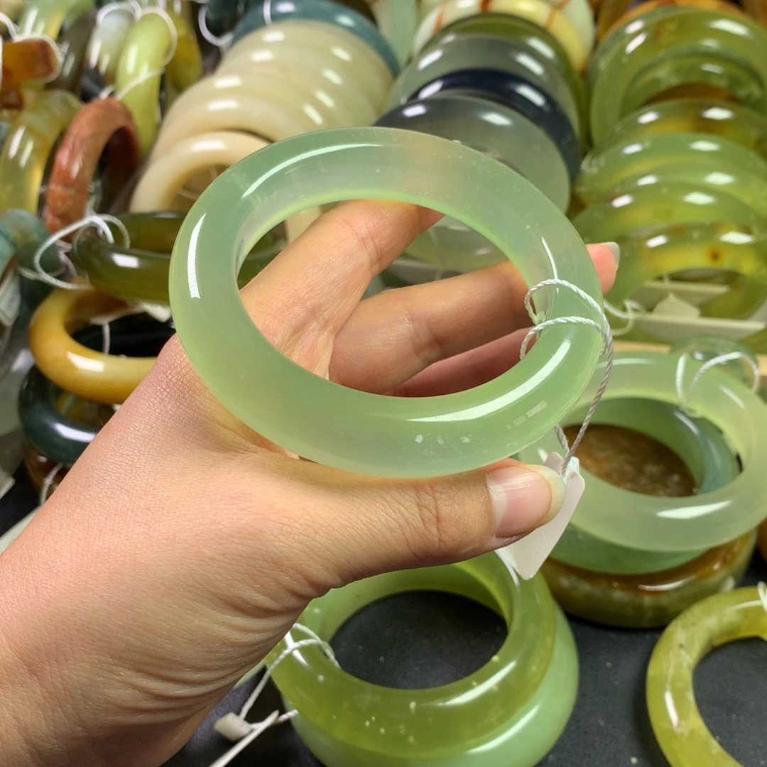 岫玉未镶嵌手镯岫玉