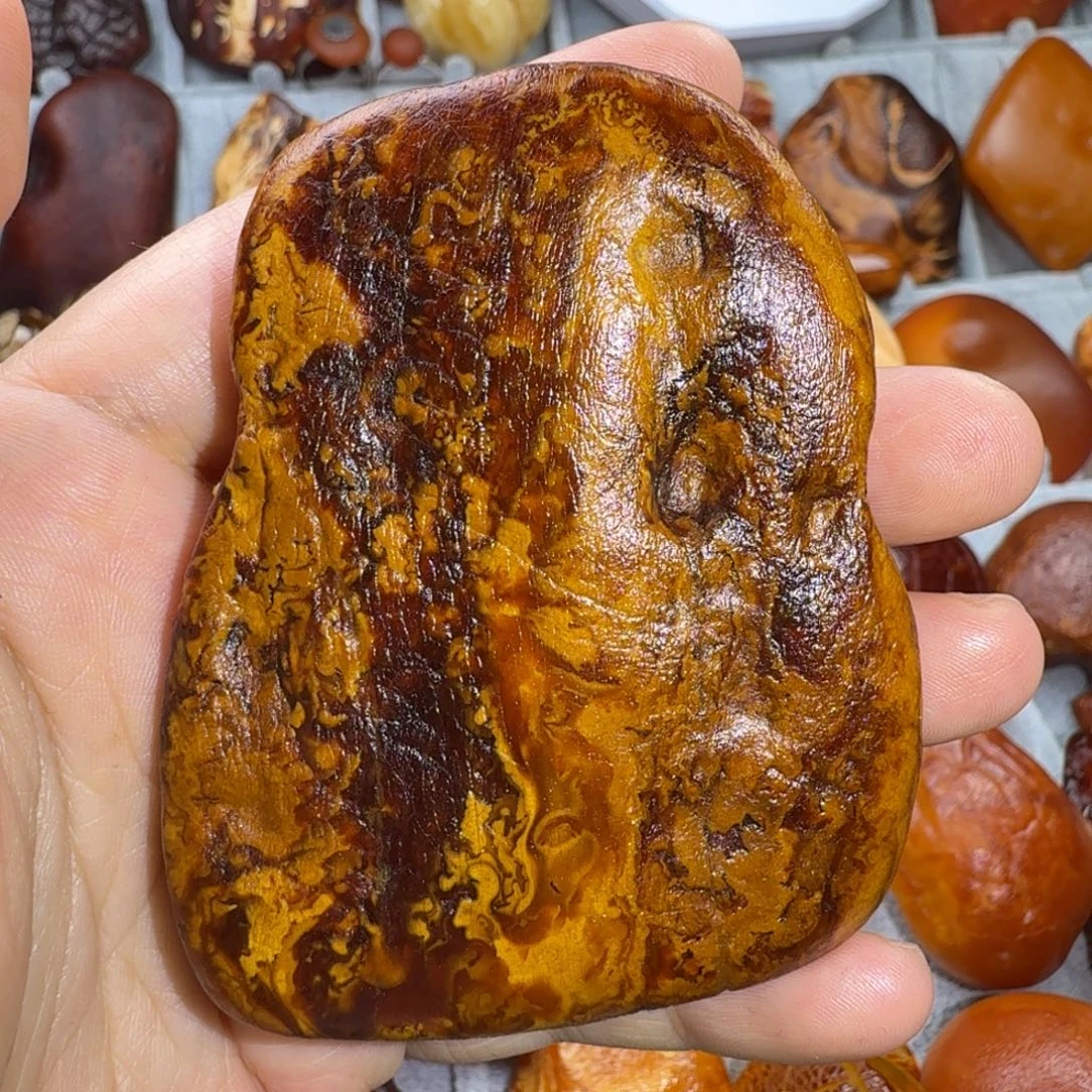 定制琥珀未镶嵌花蜡手把件