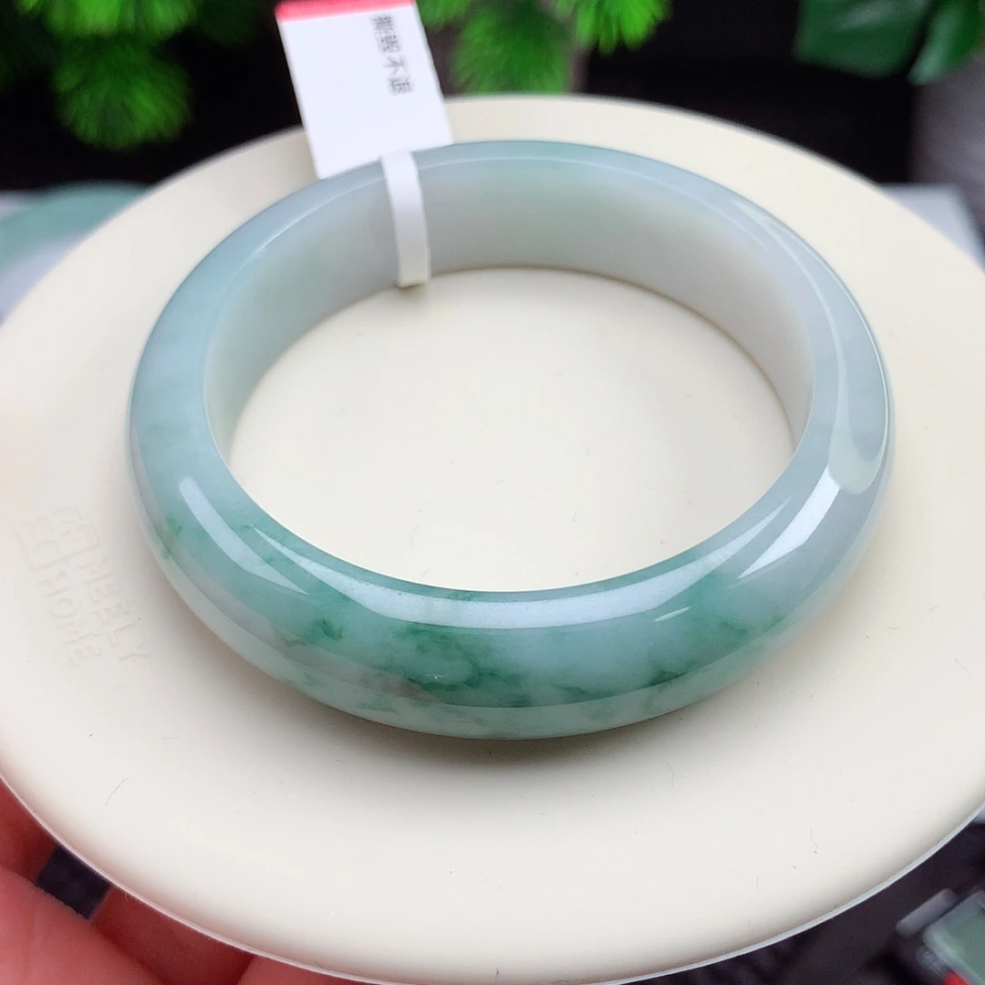 翡翠未镶嵌手镯53圈