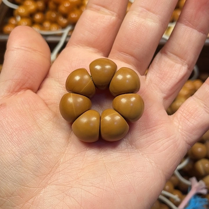 木太阳花手捻。