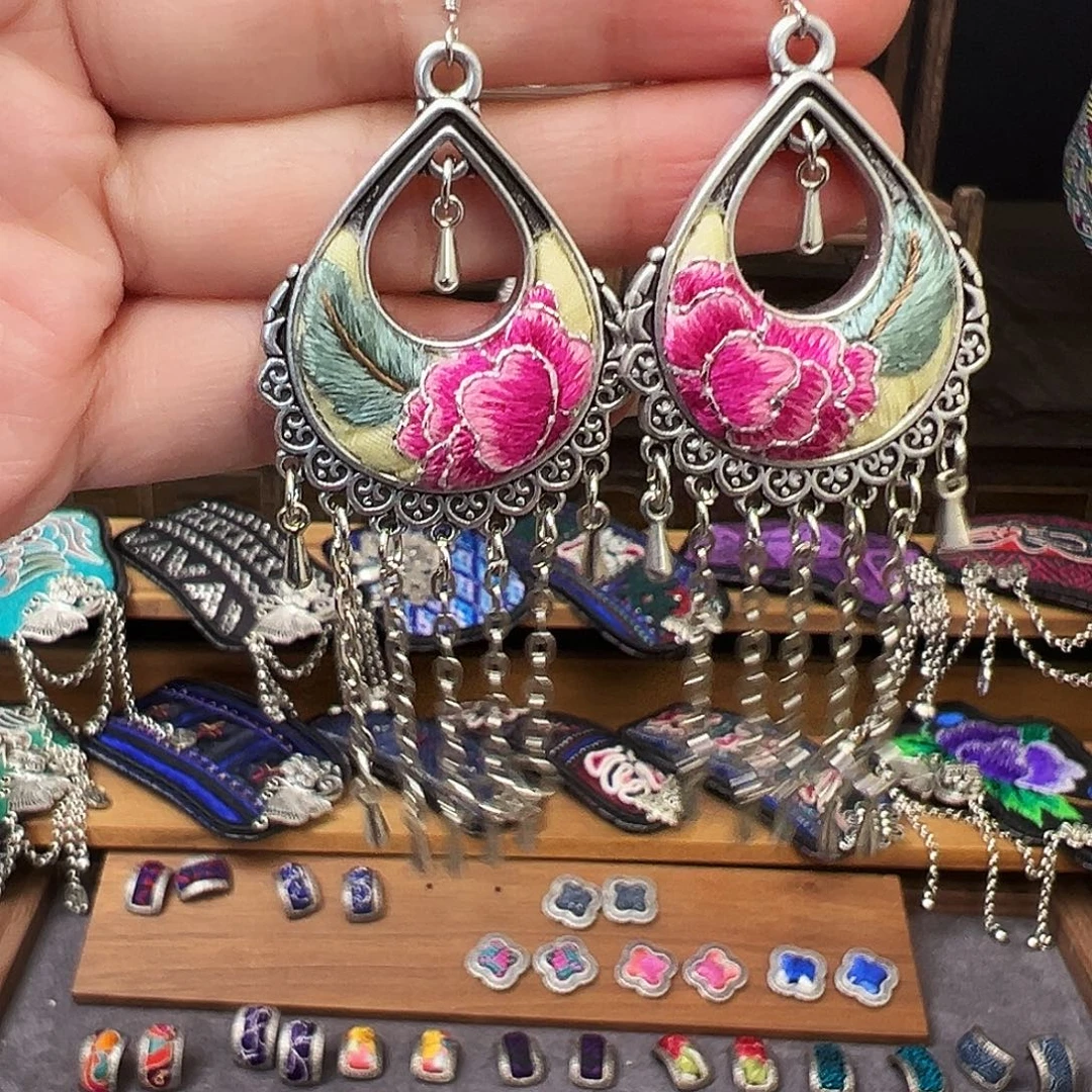 织绣手工刺绣工艺品