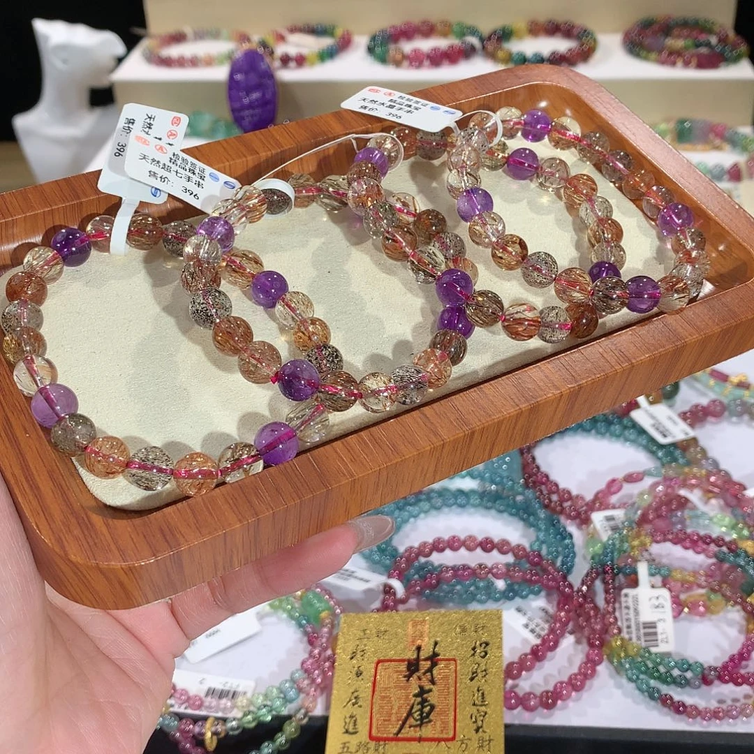 未镶嵌水晶手链多样性发其一