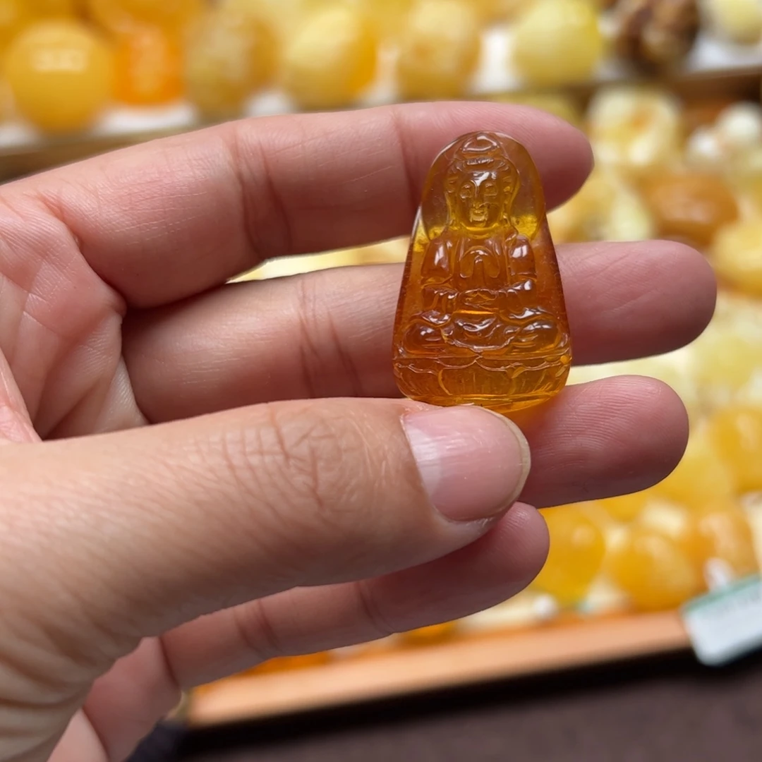 琥珀未镶嵌珠宝奇石