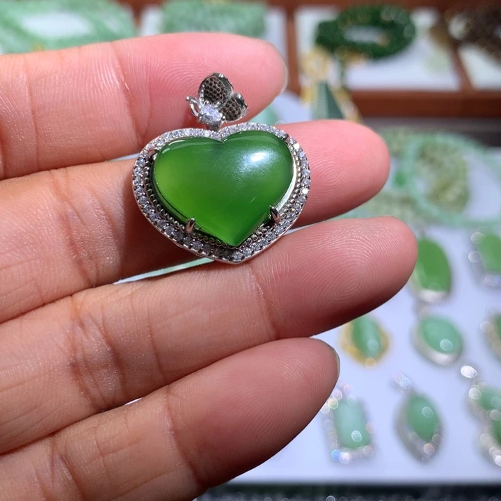 颈饰银S925镶嵌和田玉（碧玉）