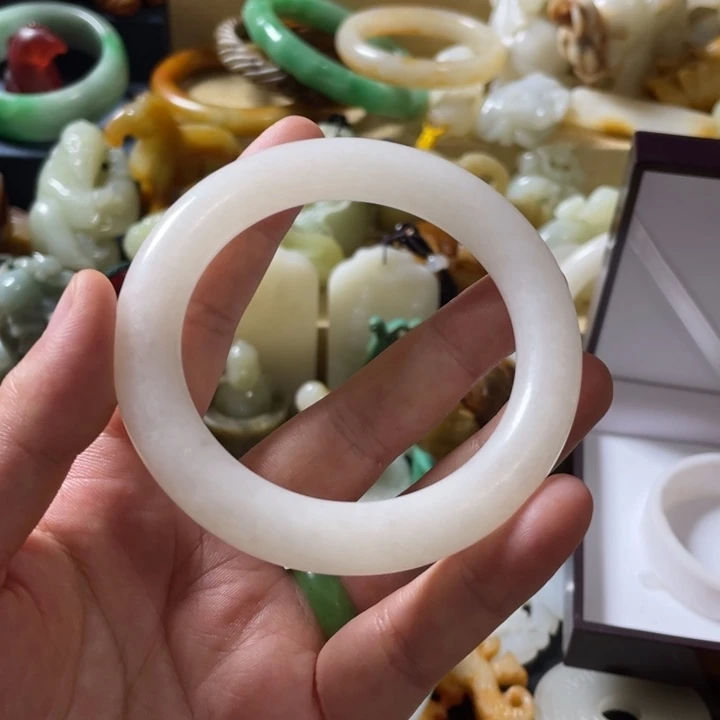 ****₄精品好物包邮到家