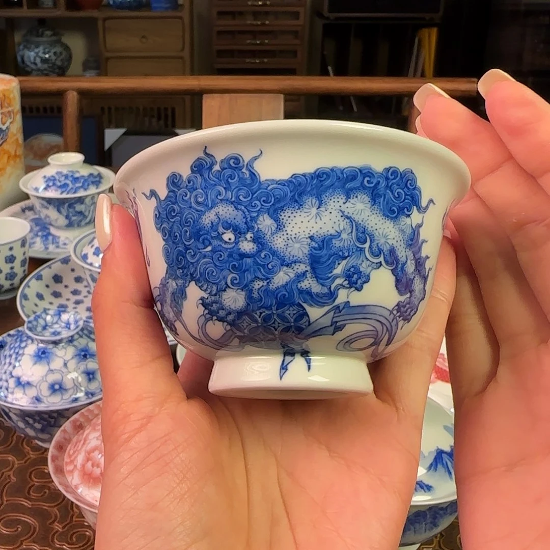 点工双狮压手杯手绘名窑口