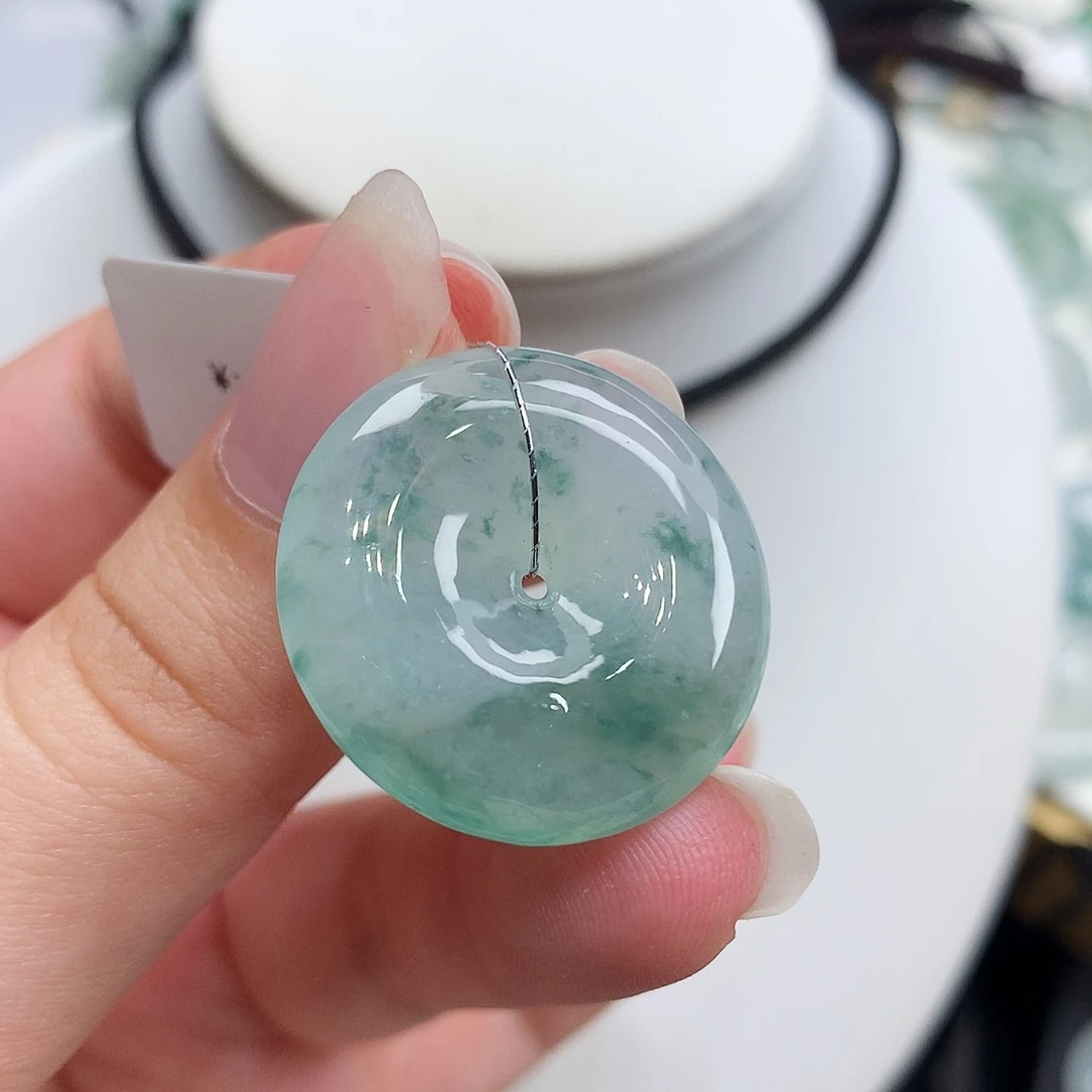 翡翠未镶嵌胸饰翡翠22，25.5/5.9