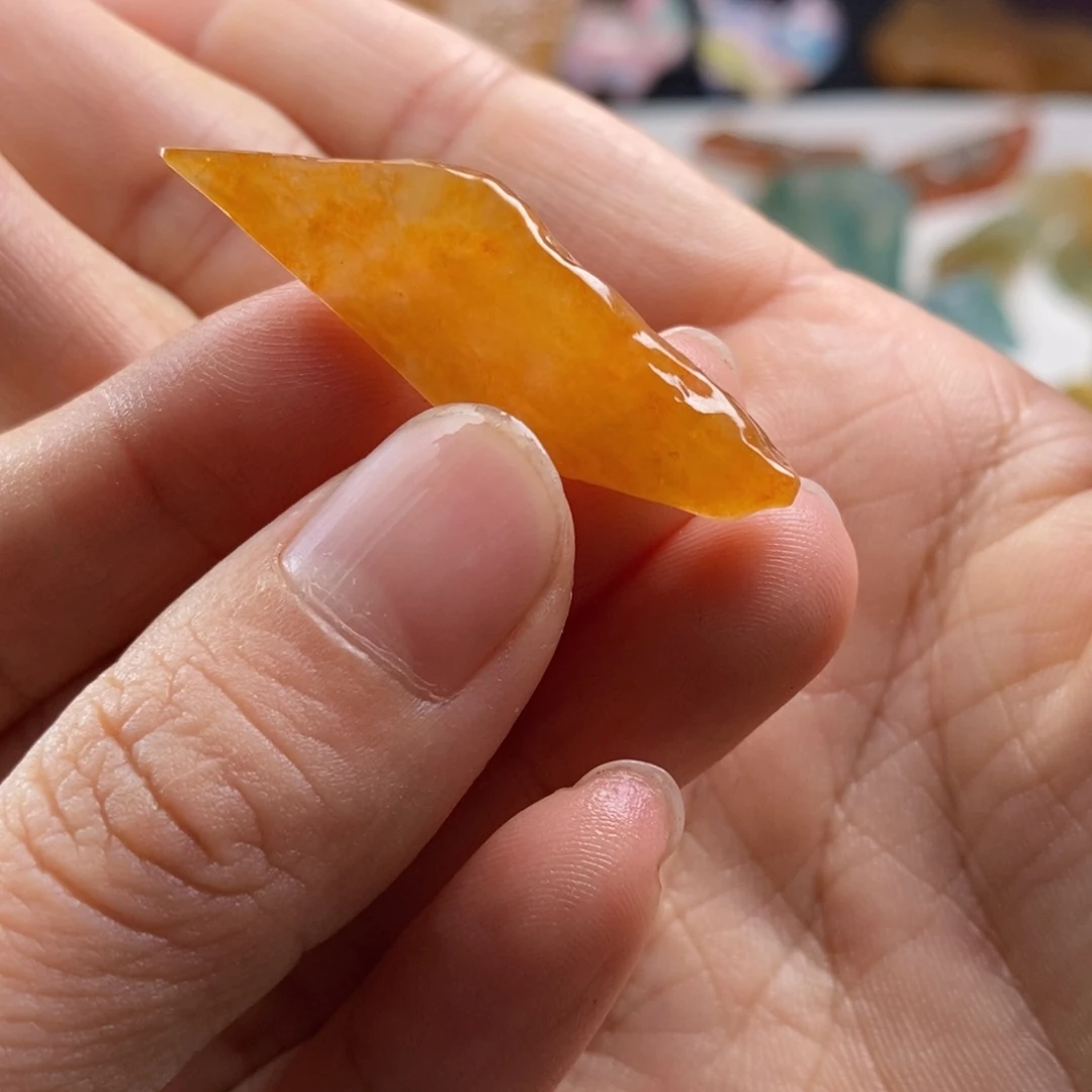 定制翡翠未镶嵌包工