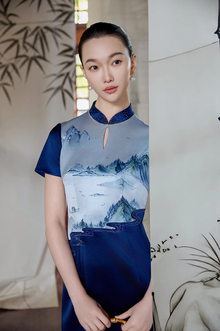 朱紫褕12053蓝色旗袍六礼慕天姿喜婆婆喜妈妈婚宴礼服旗袍后开叉