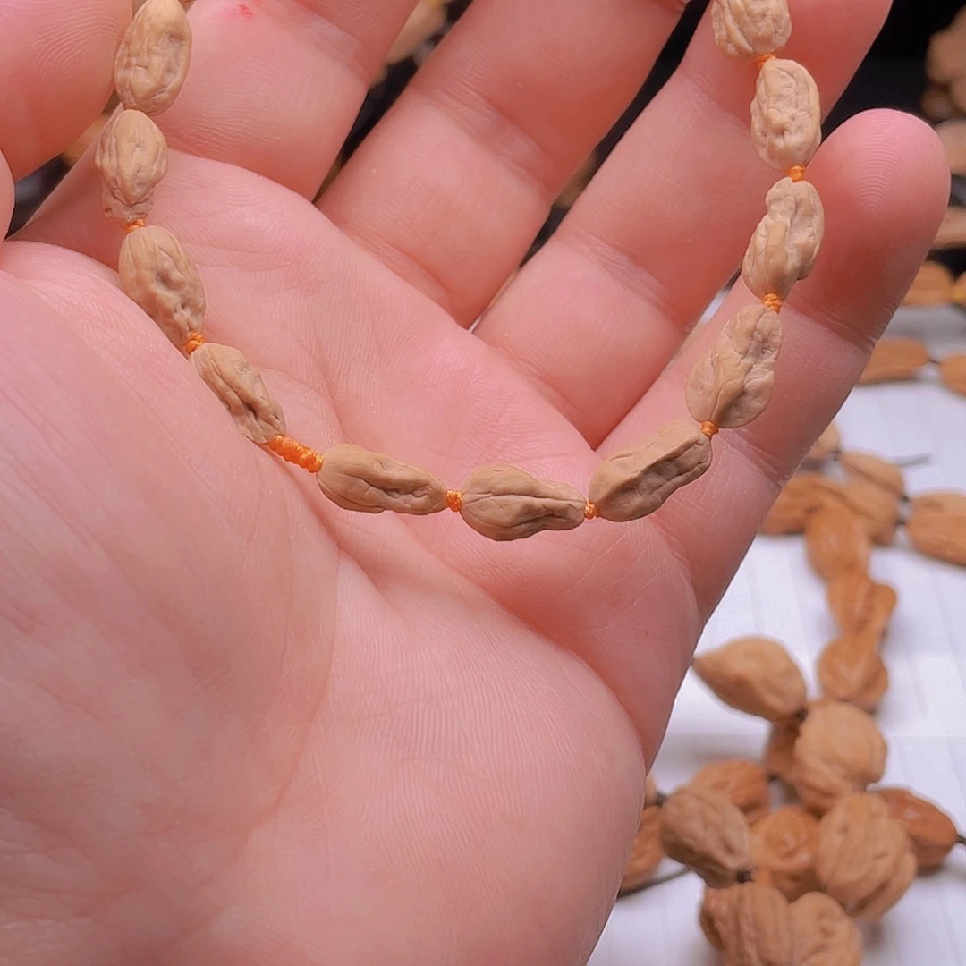 文玩核桃吊坠素**雪05小蛤蟆头