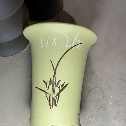 紫砂花盆紫砂的味道很