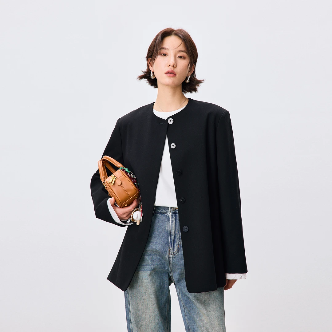 鲸乎   通勤休闲西装外套女秋冬简约极简黑色绵羊毛圆领西服