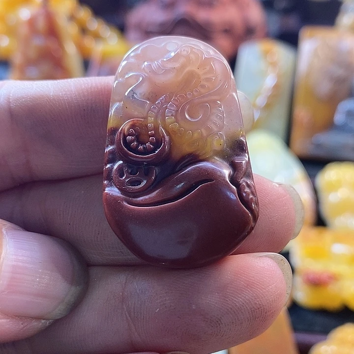 石英质玉（黄龙玉）未镶嵌手链