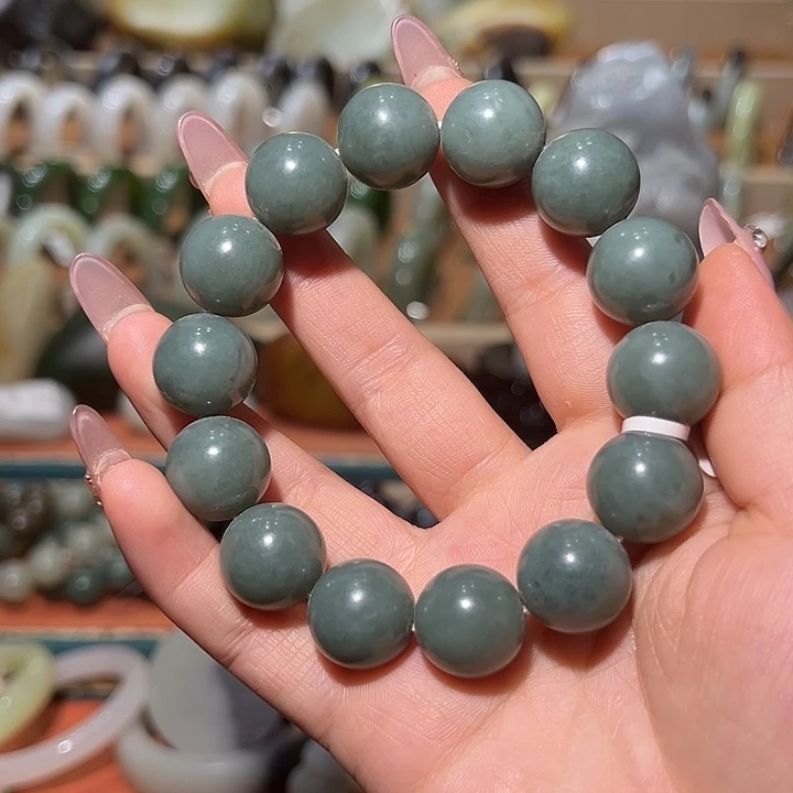 和田玉未镶嵌手串