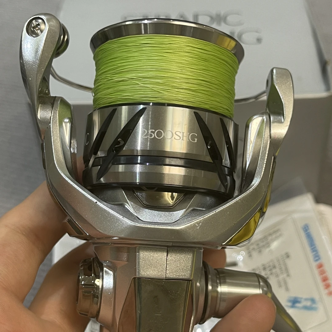 【95新】23斯塔迪克2500shg纺车轮，顺滑无齿感，带线，书盒齐全带卡