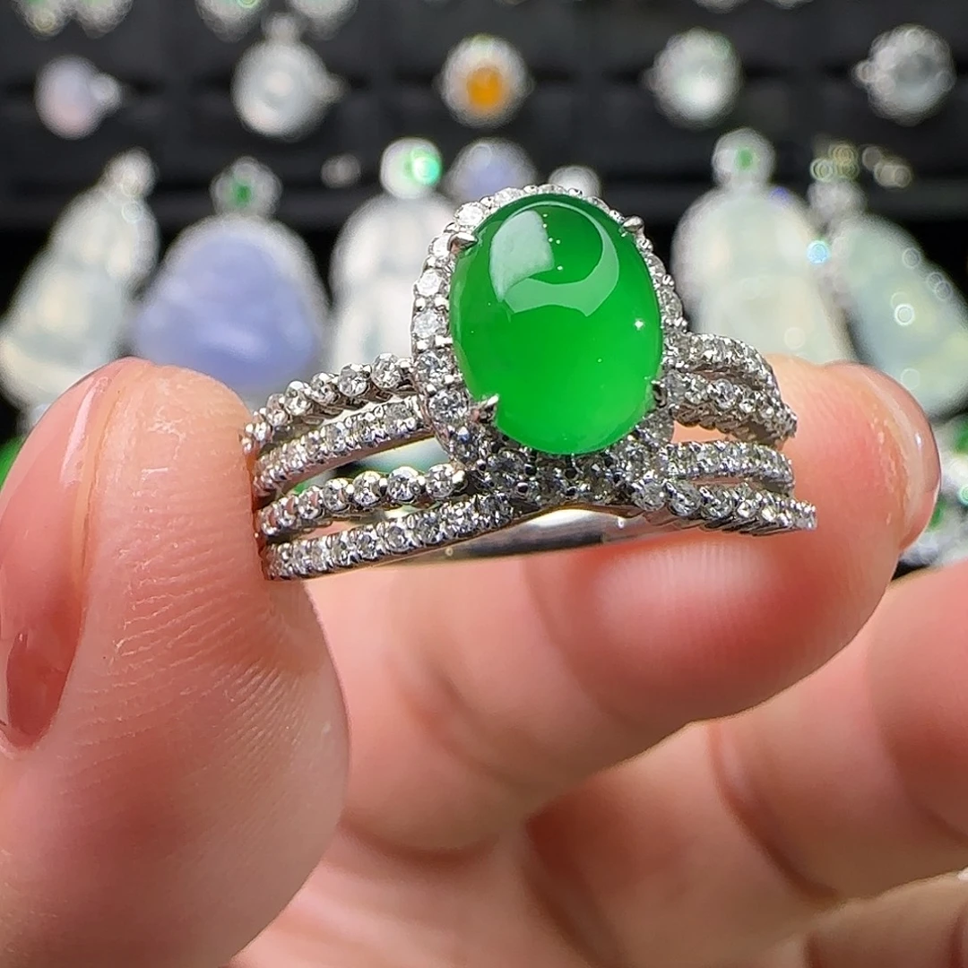 翡翠18K金镶嵌戒指天然翡翠