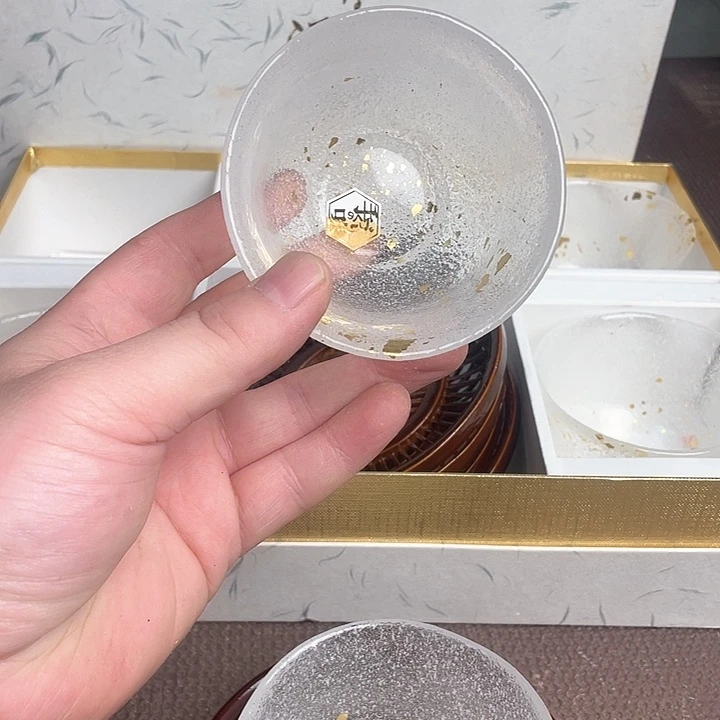 瓷片老**你哈哈哈哈哈哈哈哈