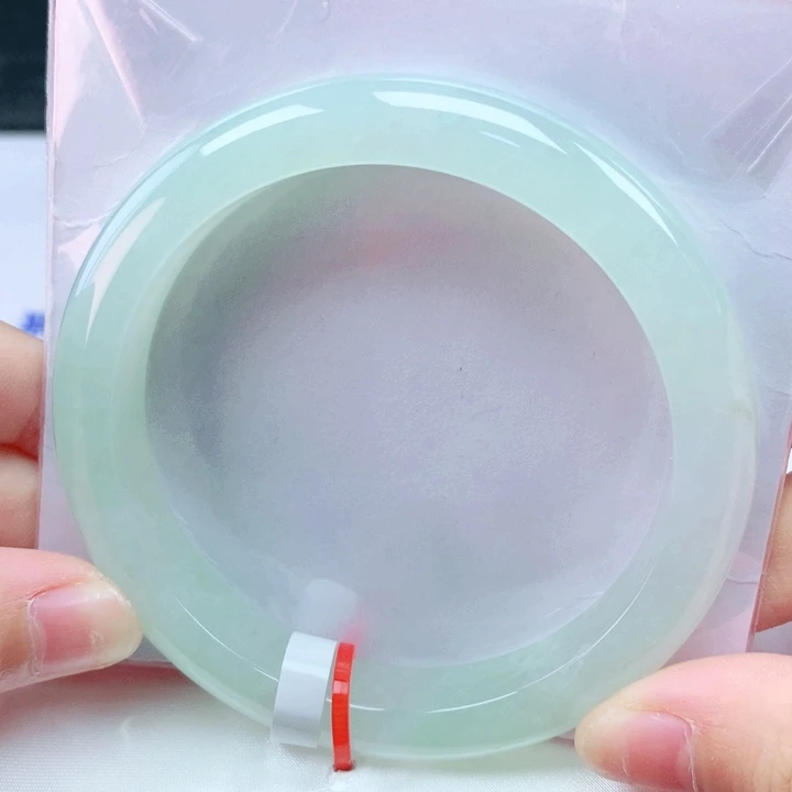 翡翠未镶嵌手镯57圈