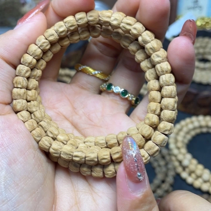 柏香籽/百香籽吊坠