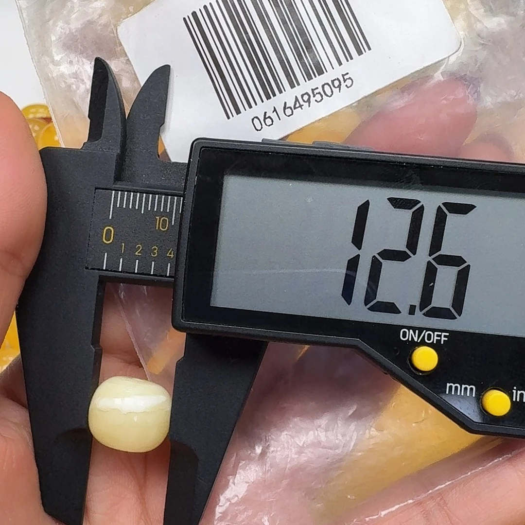 琥珀未镶嵌裸石悠悠