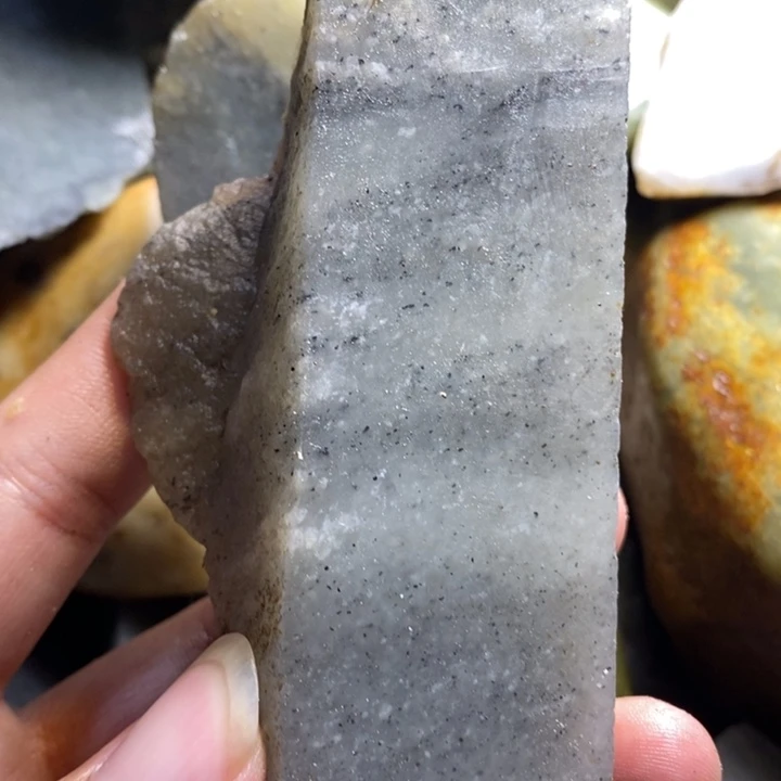 未镶嵌和田玉（糖玉）挂件
