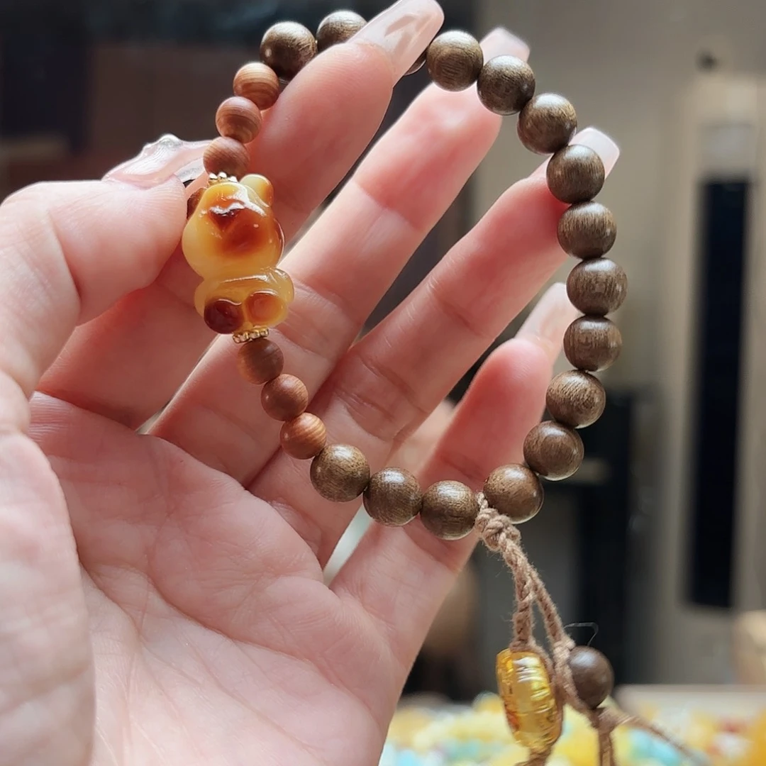 未镶嵌琥珀手链琥珀