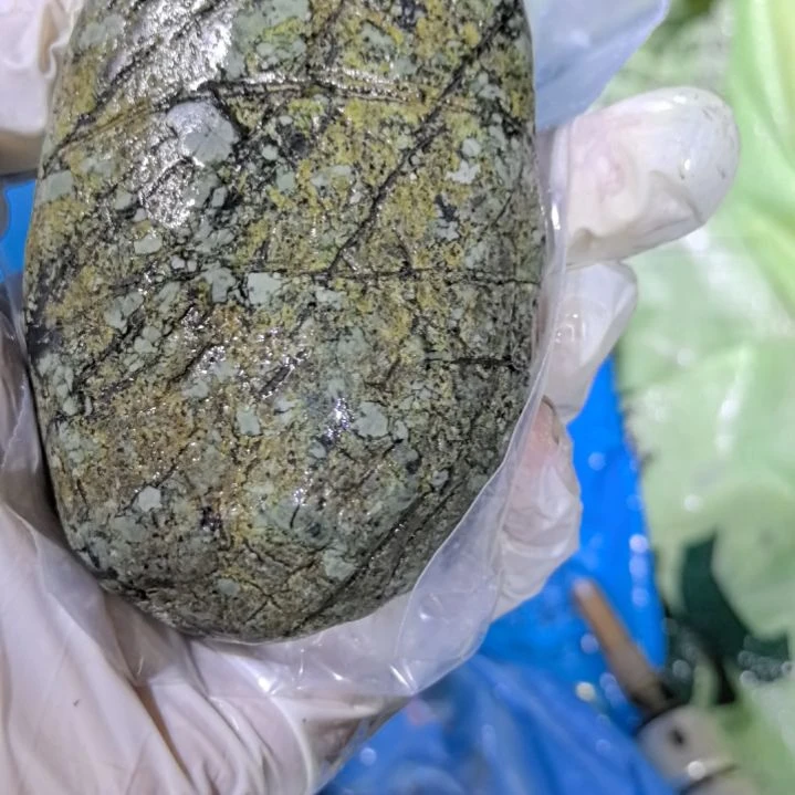 花***言有机玻璃藏玉药王石原石