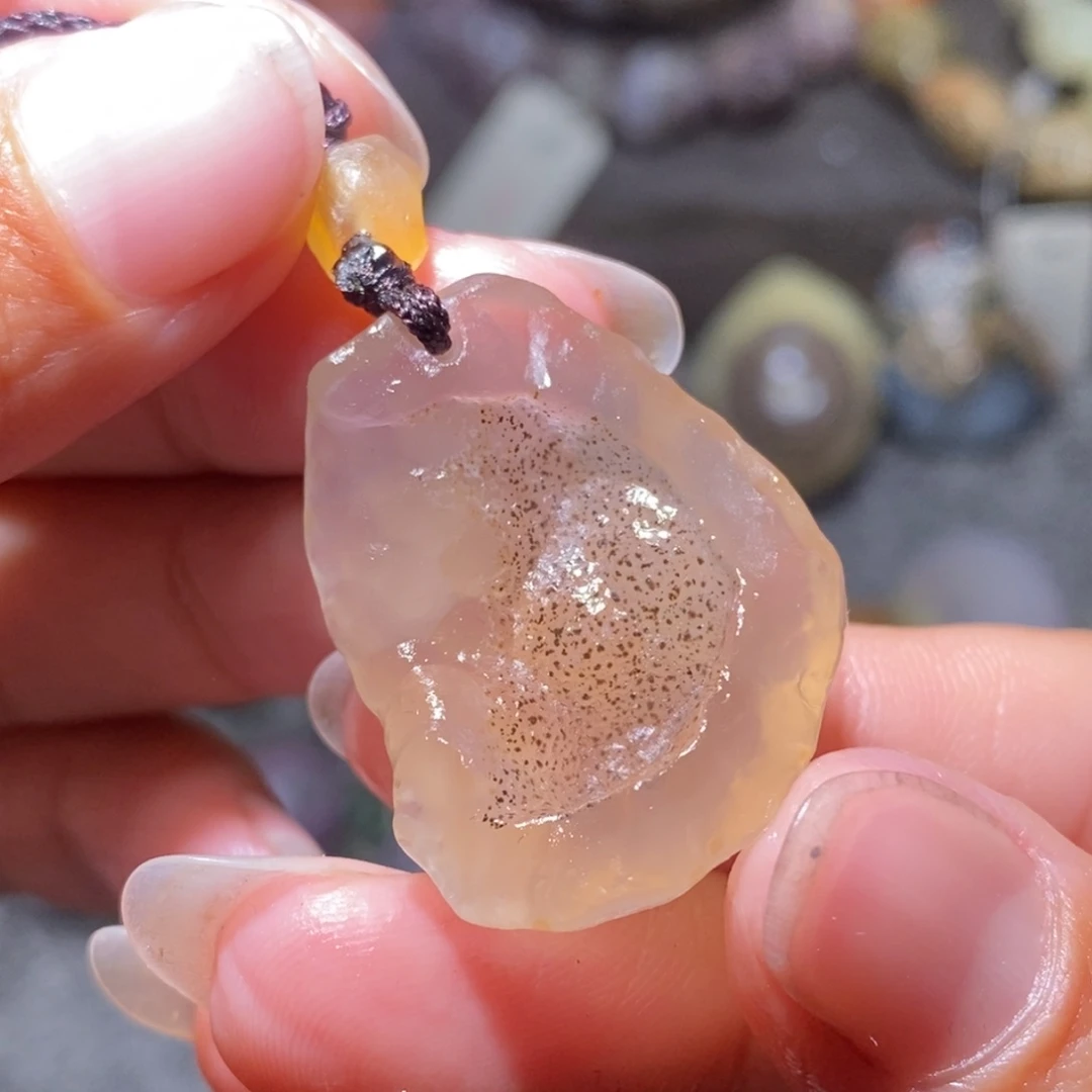 玛瑙/玉髓未镶嵌珠宝半成品