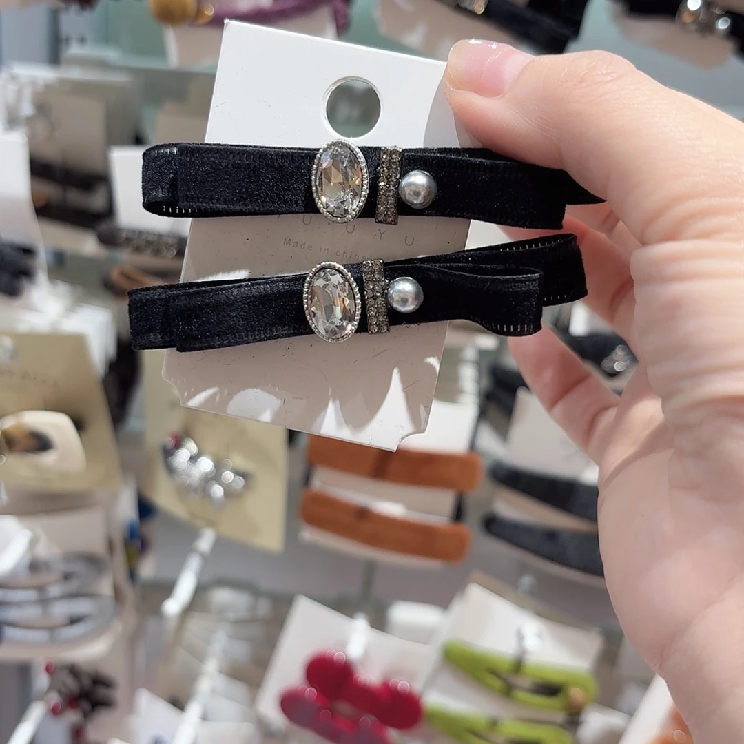 非金属布艺黑色蝴蝶结鸭夹丝绒