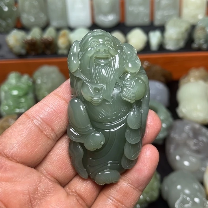 神***仔和田玉未镶嵌挂件