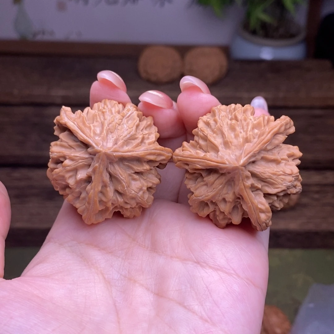 文玩核桃把件全品39.5尺盘山三棱精品