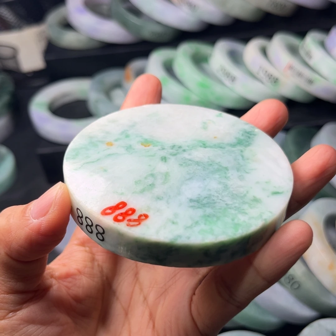 未镶嵌翡翠手镯未镶嵌定制翡翠