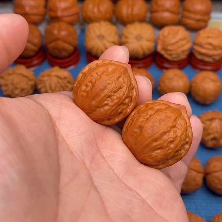 文玩核桃把件小官帽